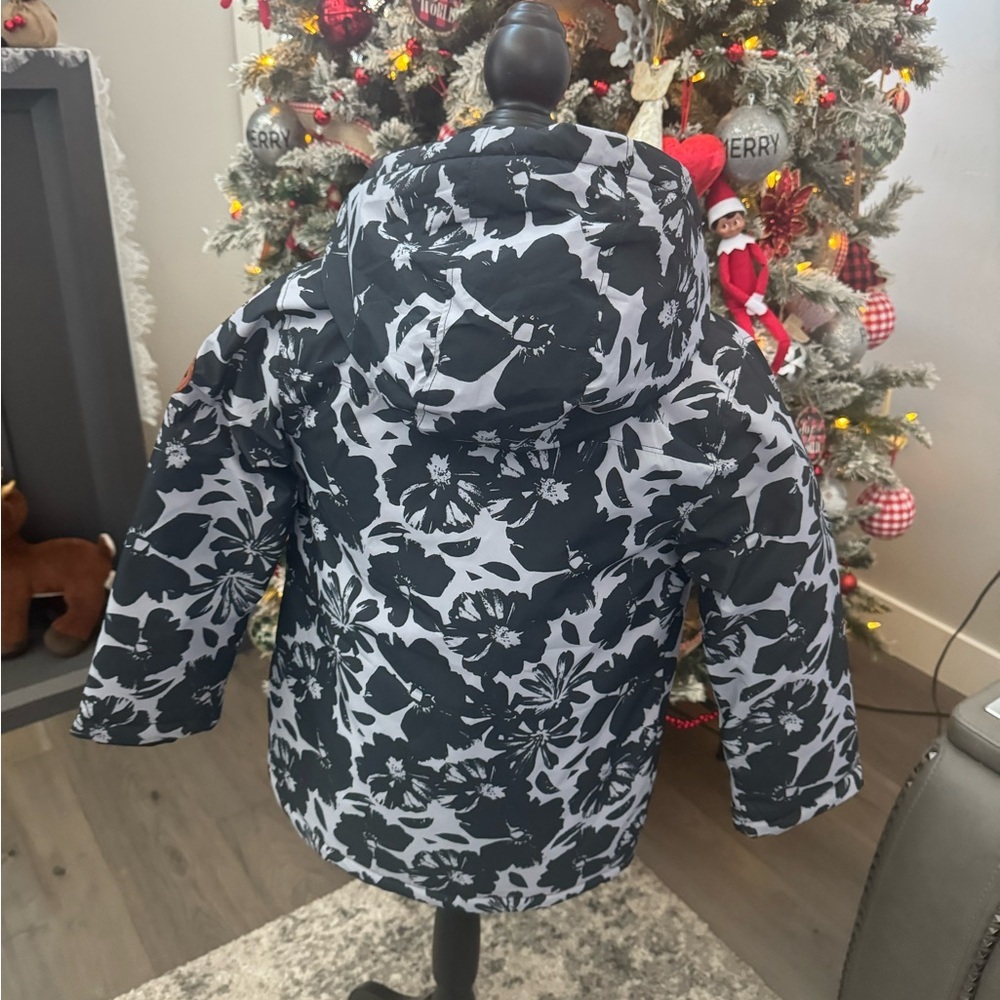 Roxy Girls Hooded Winter Jacket Black Floral Pink Lined Size 7/8 - Picture 5 of 8